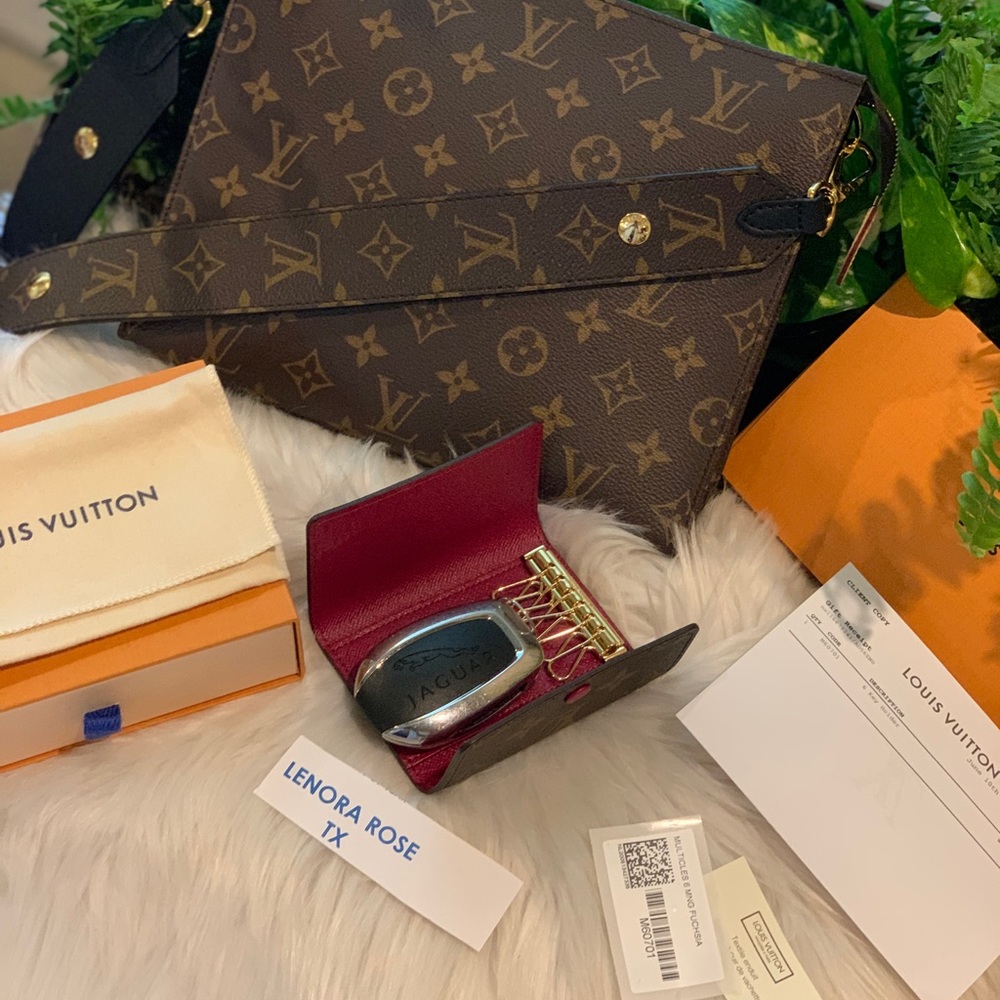 ✨🥀✨Louis Vuitton 6 ring Key chain Fuchsia - Picture 4 of 16